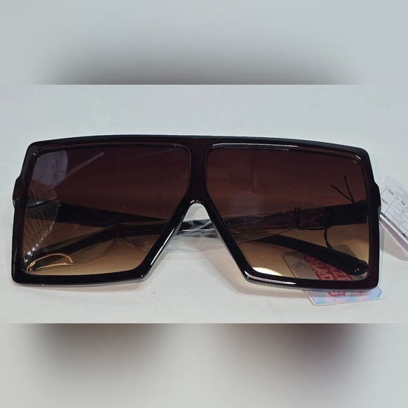 Dazey Shades Accessories - Fashion Oversized Square Brimmed Flat Large Sunglasses Women Glossy Brown